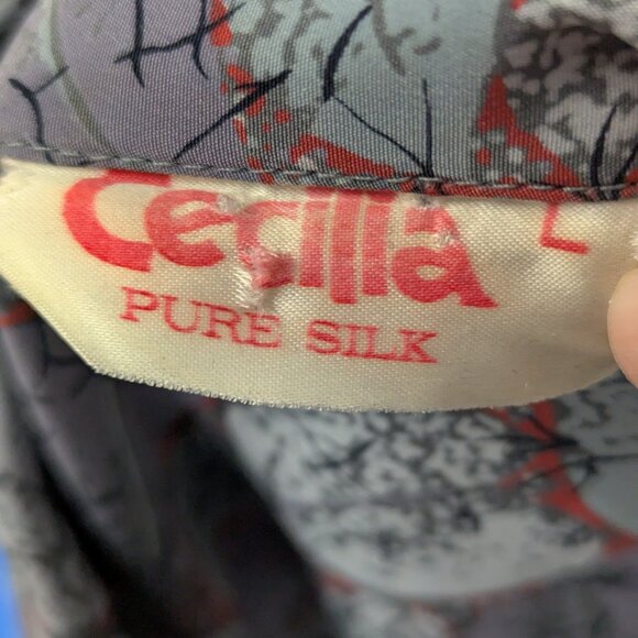 Cecilla Pure Silk leaf print button down blouse - Picture 6 of 6